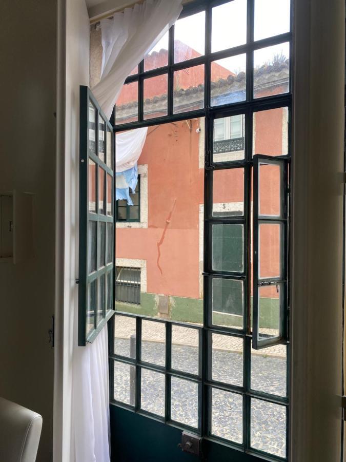 Downtown Apartments Bica Lisbon Bagian luar foto