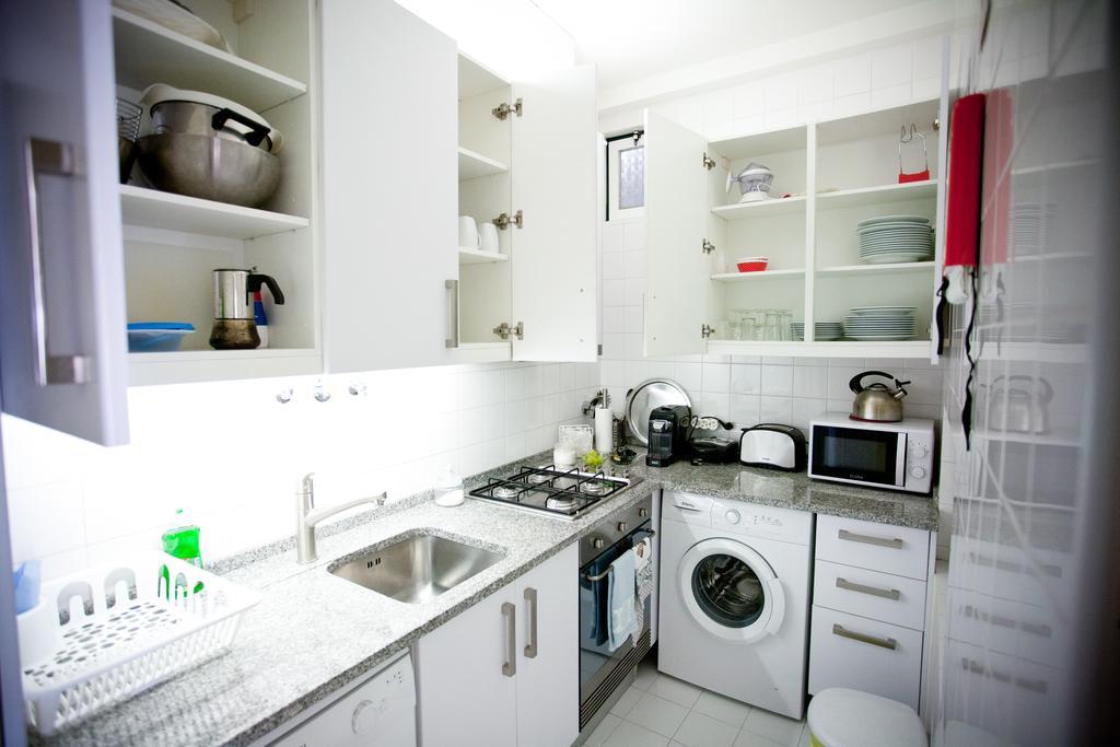Downtown Apartments Bica Lisbon Bagian luar foto