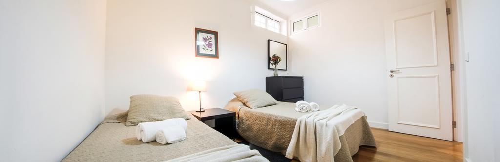 Downtown Apartments Bica Lisbon Bagian luar foto