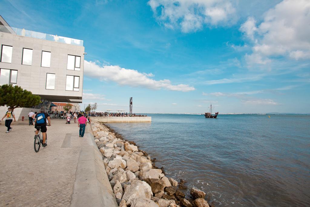 Downtown Apartments Bica Lisbon Bagian luar foto