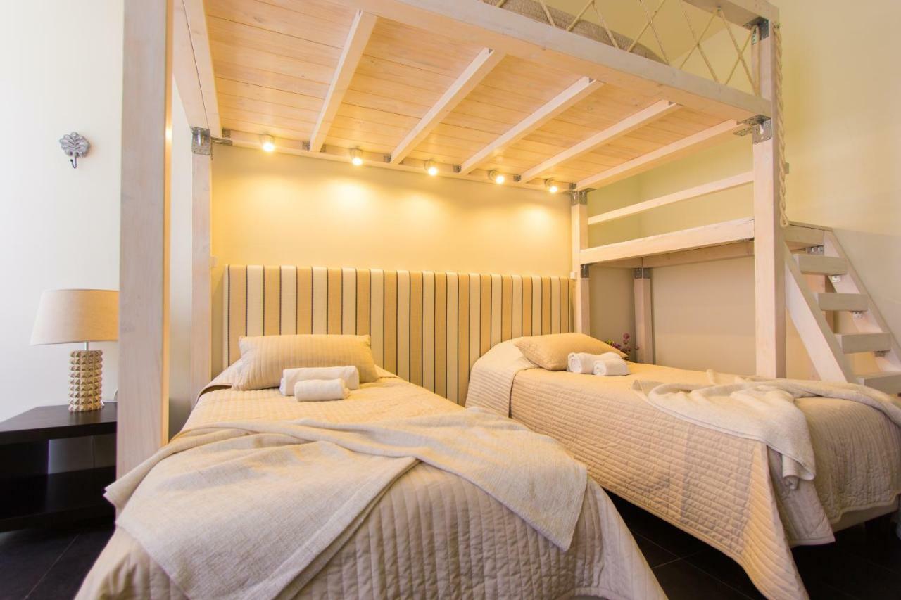 Downtown Apartments Bica Lisbon Bagian luar foto