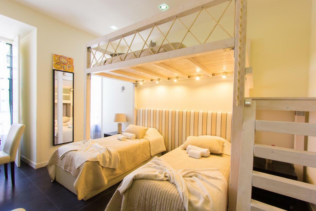 Downtown Apartments Bica Lisbon Bagian luar foto