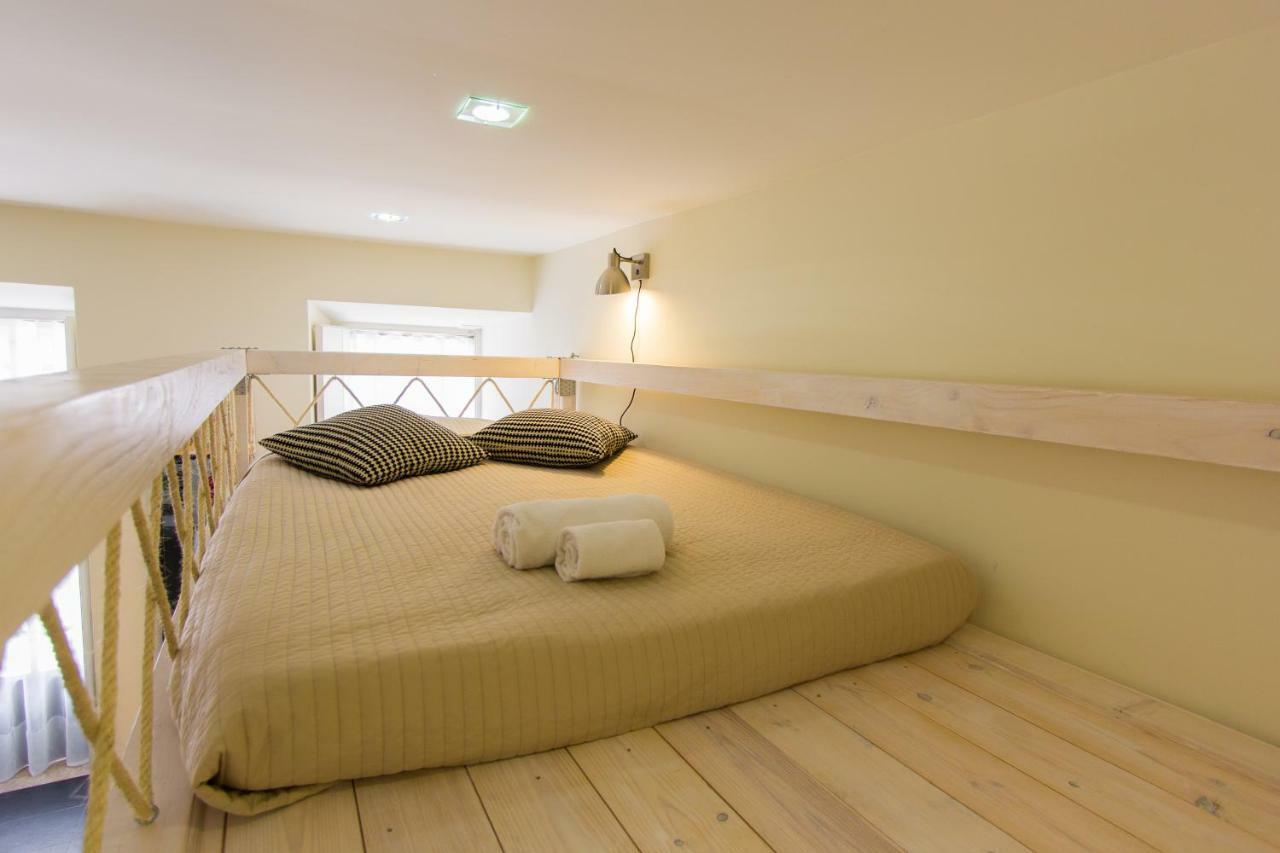 Downtown Apartments Bica Lisbon Bagian luar foto